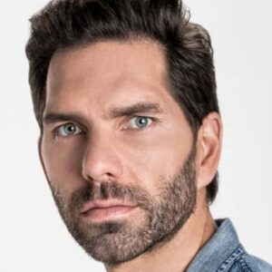 Arap Bethke interpretando Fernando em 'A Usurpadora' (Sbt)