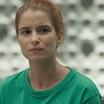 Júlia Lund interpretando Mônica em 'Pega Pega' (Globo)