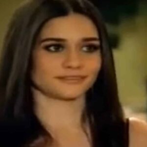 Cenas da novela 'Paraíso Tropical' (Canal Viva)