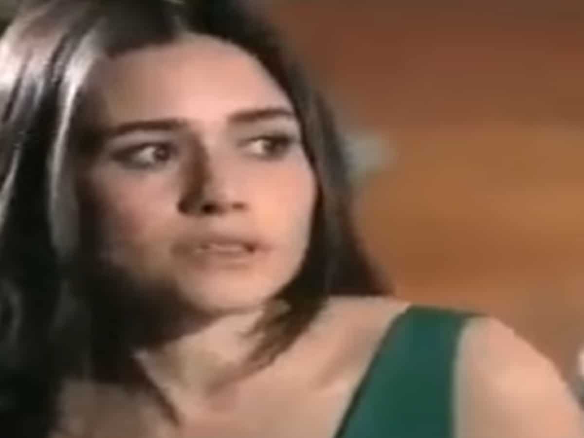 Alessandra Negrini como Paula em 'Paraíso Tropical' (Canal Viva)