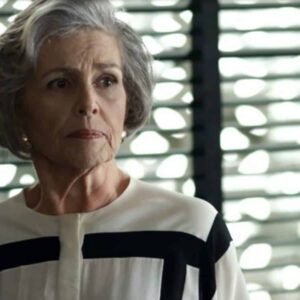 Irene Ravache como Sabine em 'Pega Pega' (Globo)