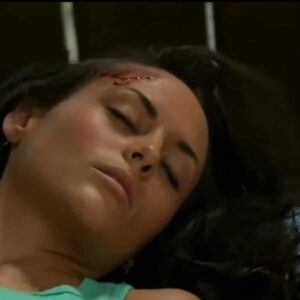 Zuria Vega como Estrela em 'Mar de Amor' (Sbt)