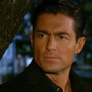 Fernando Colunga interpretando Franco em Amanhã é para Sempre' (Sbt)