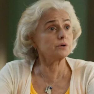 Marieta Severo interpretando Noca em 'Um Lugar ao Sol' (Globo)