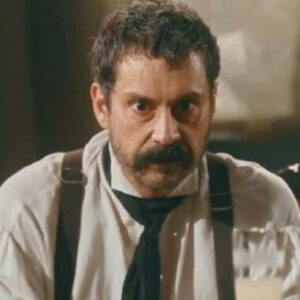 Alexandre Nero interpretando Tonico em 'Nos Tempos do Imperador' (Globo)