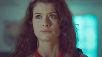 Alinne Moraes como Bárbara em 'Um Lugar ao Sol' (Globo)