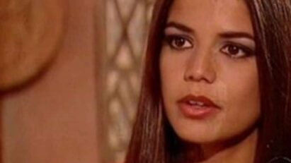 Nívea Stelmann como Ranya em 'O Clone' (Globo)
