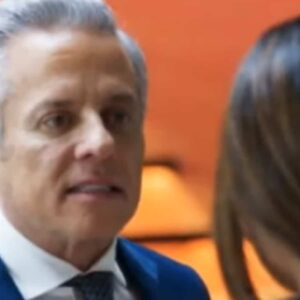 Cenas da novela 'Se Nos Deixam' (Sbt)