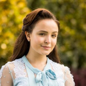 Larissa Manoela como Elisa em 'Além da Ilusão' (Globo)