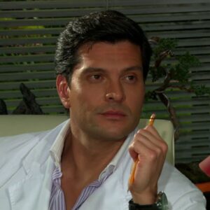 Marcelo Córdoba interpretando Hernán em 'Mar de Amor' (Sbt)