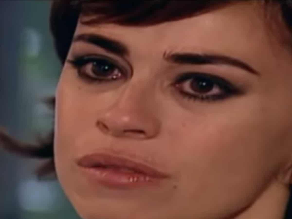 Daniela Escobar interpretando Maysa em 'O Clone' (Globo)