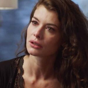 Alinne Moraes como Bárbara em 'Um Lugar ao Sol' (Globo)
