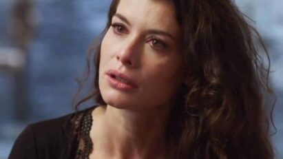 Alinne Moraes como Bárbara em 'Um Lugar ao Sol' (Globo)