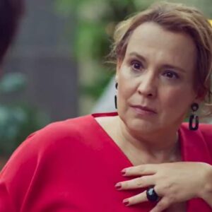 Cenas da novela 'Um Lugar ao Sol' (Globo)