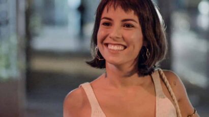 Andréia Horta interpretando Lara em 'Um Lugar ao Sol' (Globo)