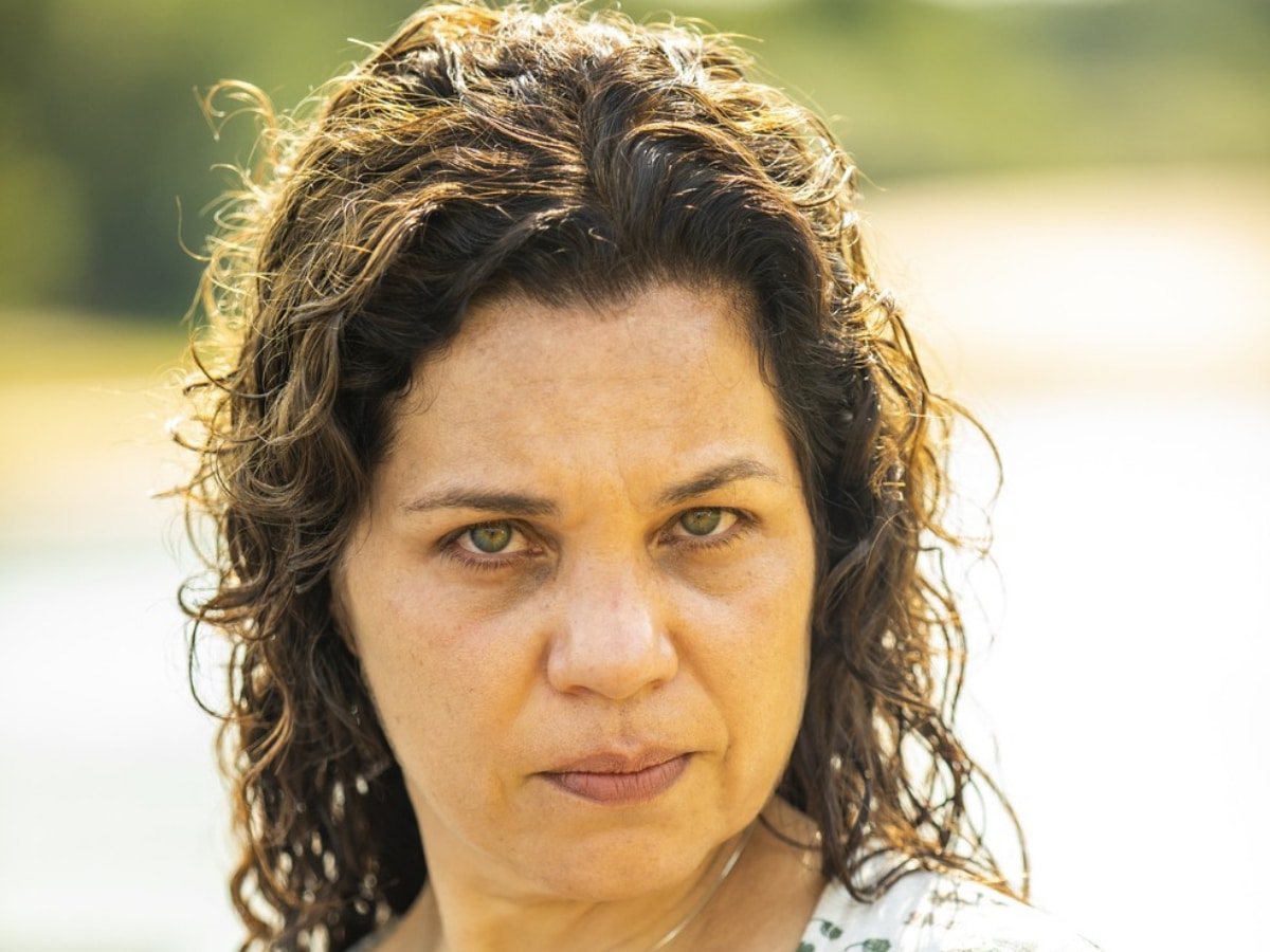 Isabel Teixeira interpretando Maria Bruaca em 'Pantanal' (Globo)