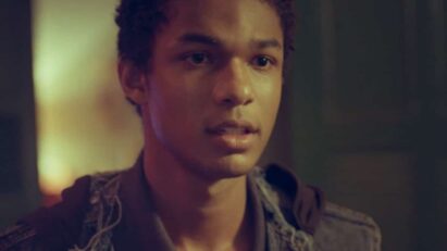 Juan Paiva como Ravi em 'Um Lugar ao Sol' (Globo)