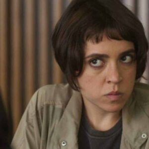 Valentina Bandeira como Cora em 'Quanto Mais Vida, Melhor!' (Globo)