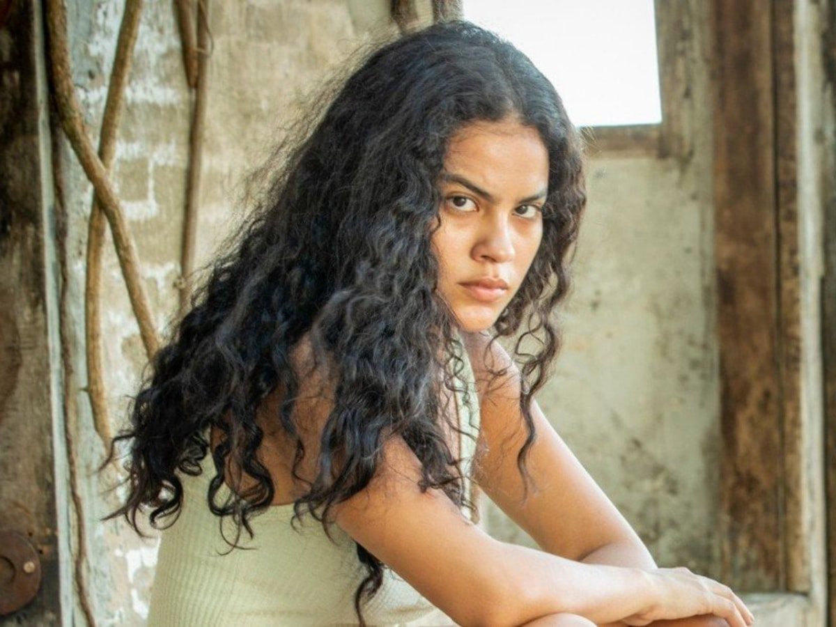 Bella Campos como Muda em 'Pantanal' (Globo)