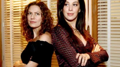 Cenas da novela 'A Favorita' (Globo)