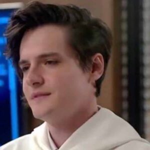 Cenas da novela 'Poliana Moça' (Sbt)