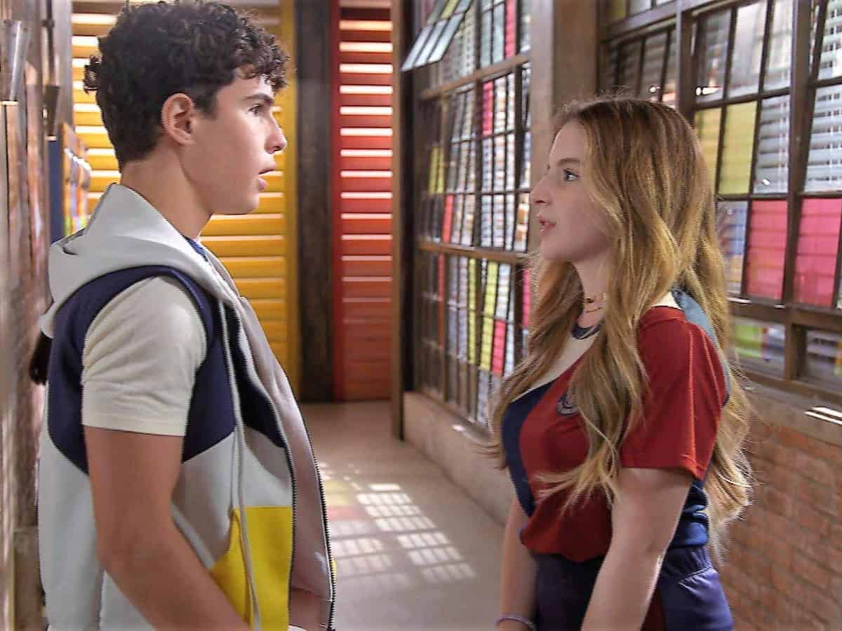 Cenas da novela 'Poliana Moça' (Sbt)