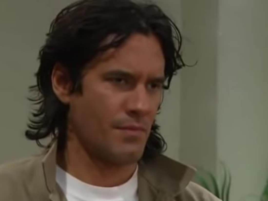 Mário Cimarro interpretando Vítor Manuel em 'Mar de Amor' (Sbt)