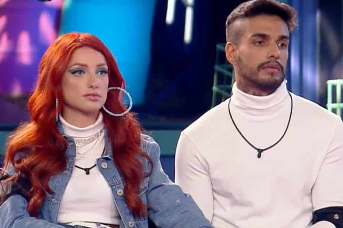 O ex-casal Brenda Paixão e Matheus Sampaio durante o reality show Power Couple Brasil 6 (Record).