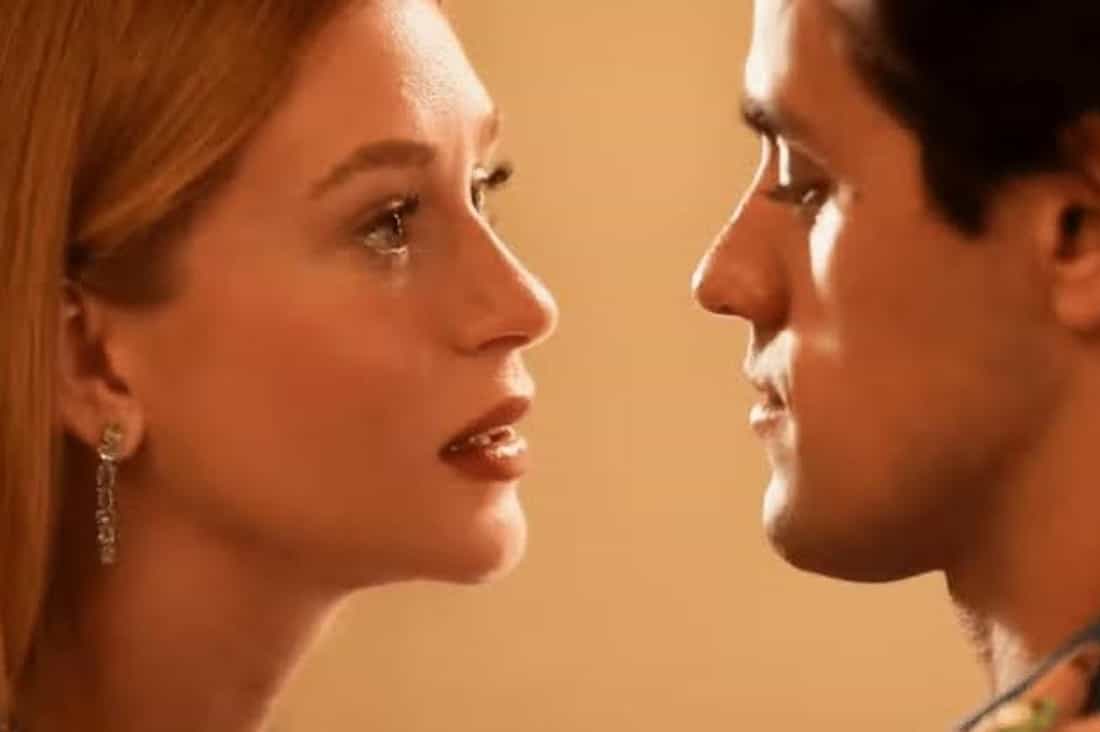 Um resumo conciso da trama, destacando o final feliz de Preciosa, a morte de César, a exposição das relíquias e o plano de roubo.