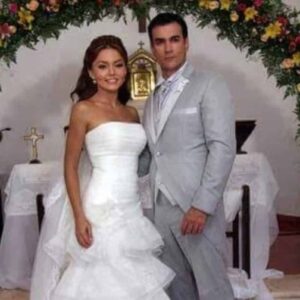 A festa na fazenda dos Arango celebra a união dos protagonistas.