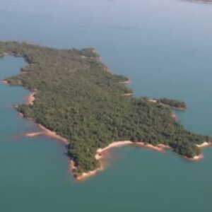Ilha à Venda em Goiás: Raro Oportunidade de Possuir um Paraíso Particular