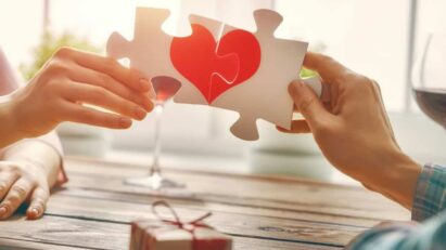 Inteligência Artificial facilita superação de relacionamentos e novos começos neste Dia dos Namorados