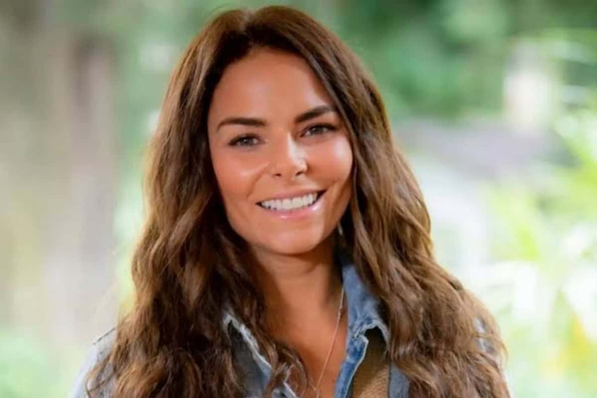 Contigo Sim: Ângela prova inocência e dá um baita tapa na cara dos vilões