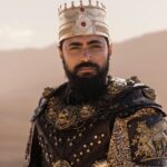 Carlo Porto interpreta o Rei Xerxes na série Rainha da Pérsia