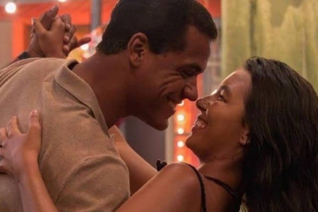 Cena de Ritinha seduzindo José Bento em "Renascer".