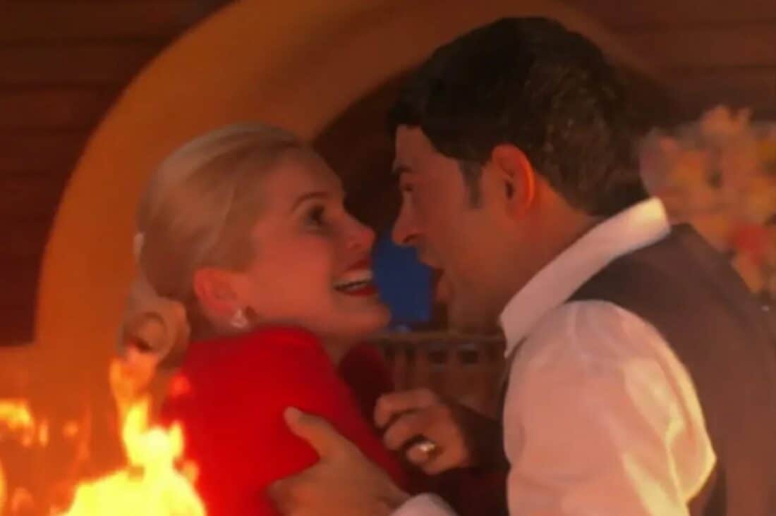 Cena do incêndio no ateliê de Luna em "Alma Gêmea", mostrando Rafael sendo resgatado por Felipe.