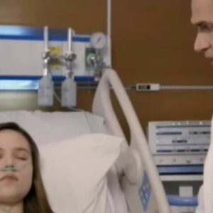 Contigo Sim, Clarinha acorda do coma após meses e emociona a todos