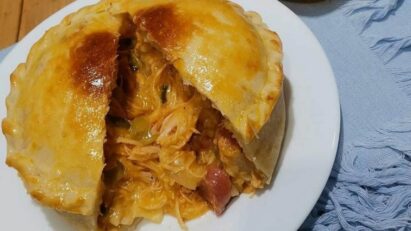 Goiás é um estado brasileiro localizado na região centro-oeste do país, conhecido por sua rica cultura e tradição culinária