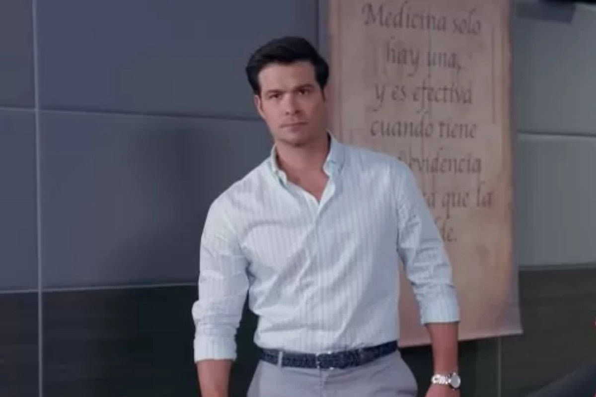 Leonardo enfrenta o presidente da faculdade em uma discussão acalorada, defendendo Ângela.