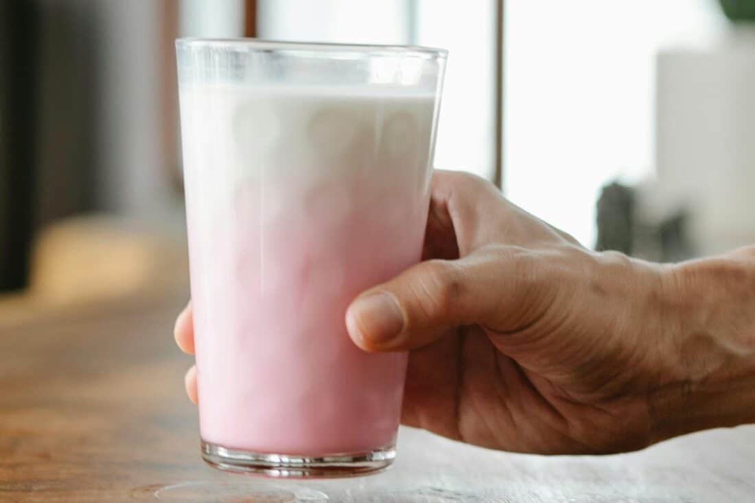 Para fazer um milkshake em casa,