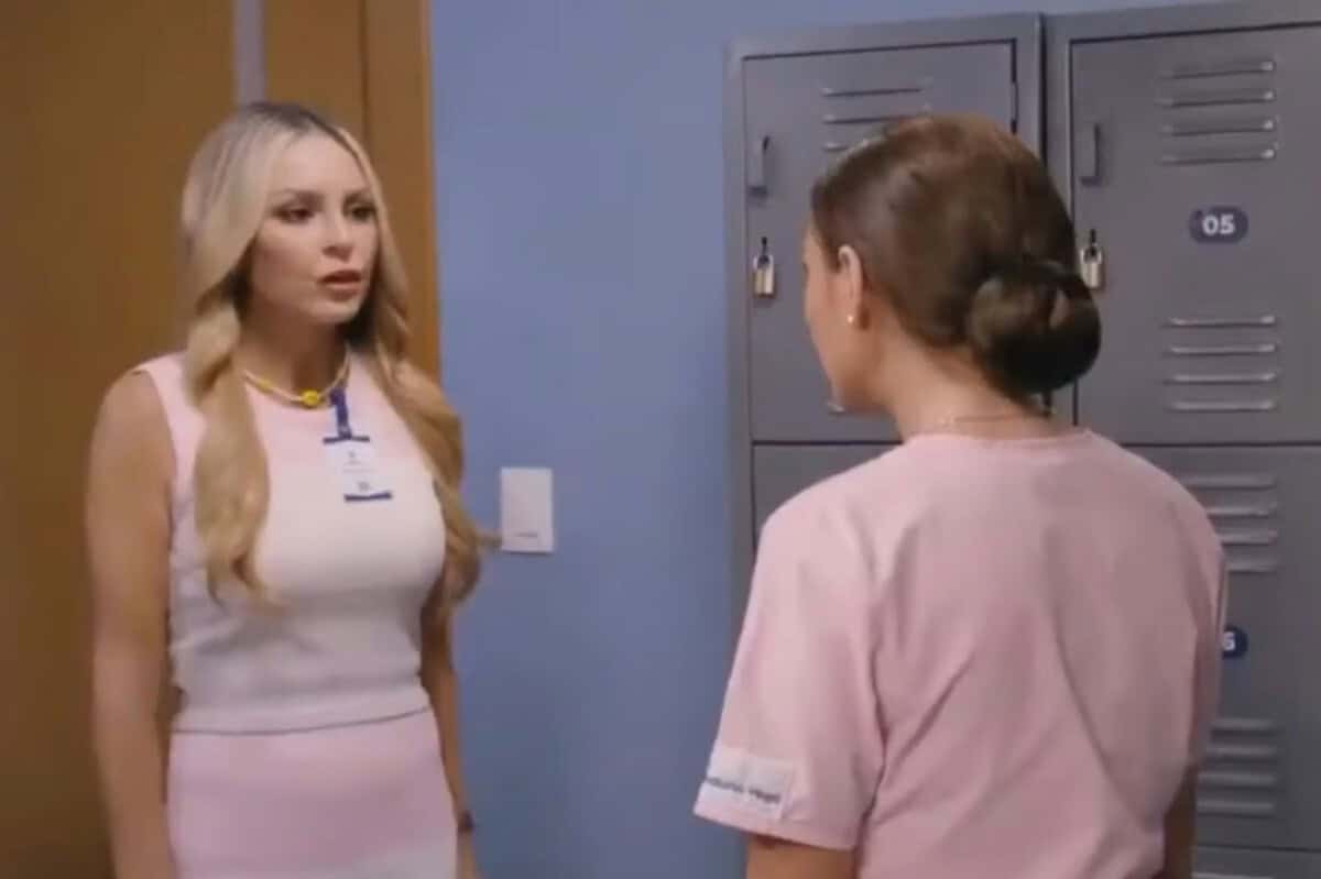 Em Contigo Sim, Ângela enfrenta Salma em uma discussão acalorada