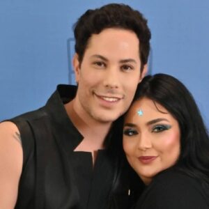 Atriz Aline Peres Reencontra Ídolo 19 Anos Depois em Evento Emocionante