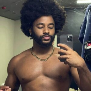 Após participar de reality de pegação, ator da novela 'Família é Tudo' revela se faria conteúdo +18