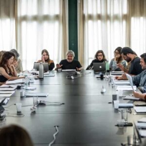 HBO anuncia elenco de série baseada no podcast 'Praia dos Ossos'