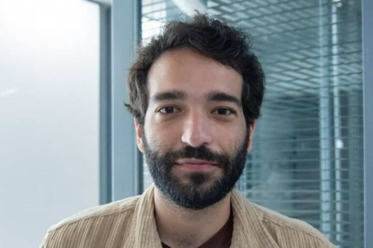 "Humberto Carrão será Afonso Roitman no remake de 'Vale Tudo'."