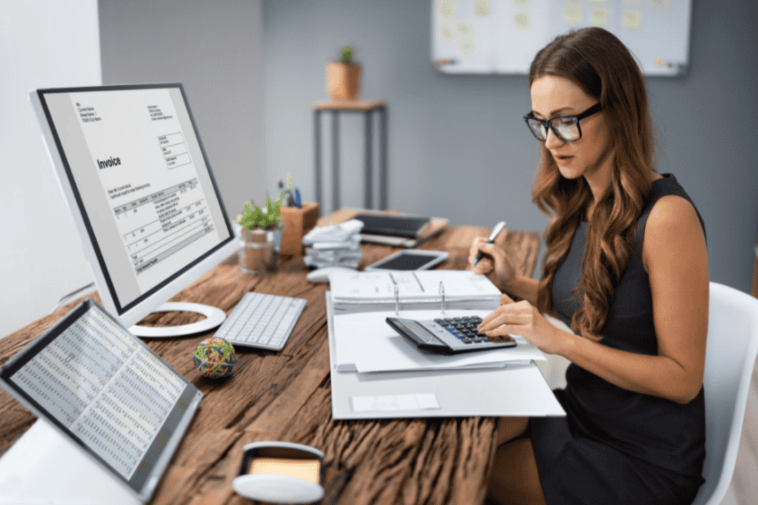 O controle de ponto é um sistema utilizado por empresas para registrar a jornada de trabalho dos funcionários