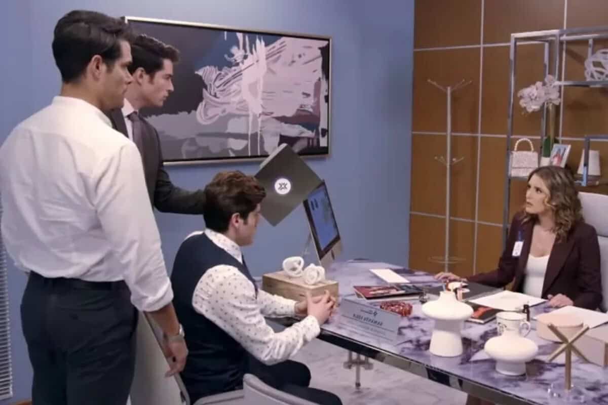 Leonardo confrontando Samanta em "Contigo Sim". Álvaro ameaçando Samanta na novela "Contigo Sim".