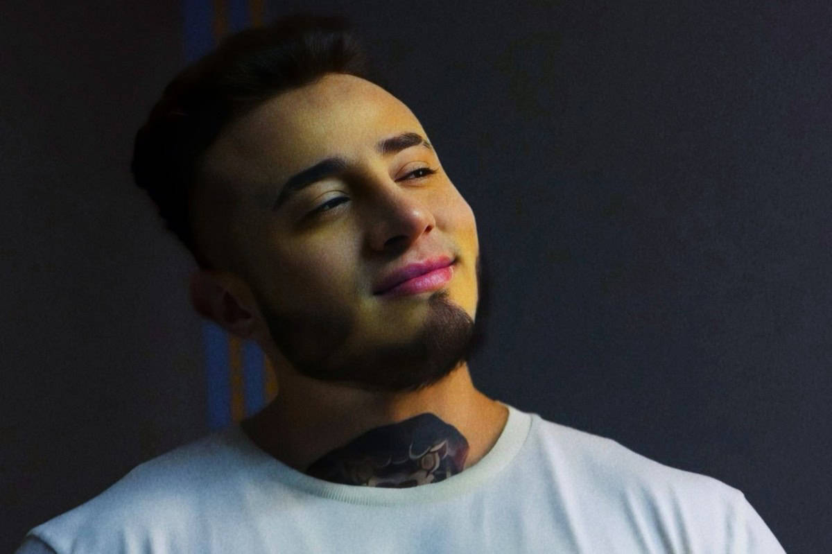 Rafael McGuire lança o novo single eletrônico "Polvo de Estrella