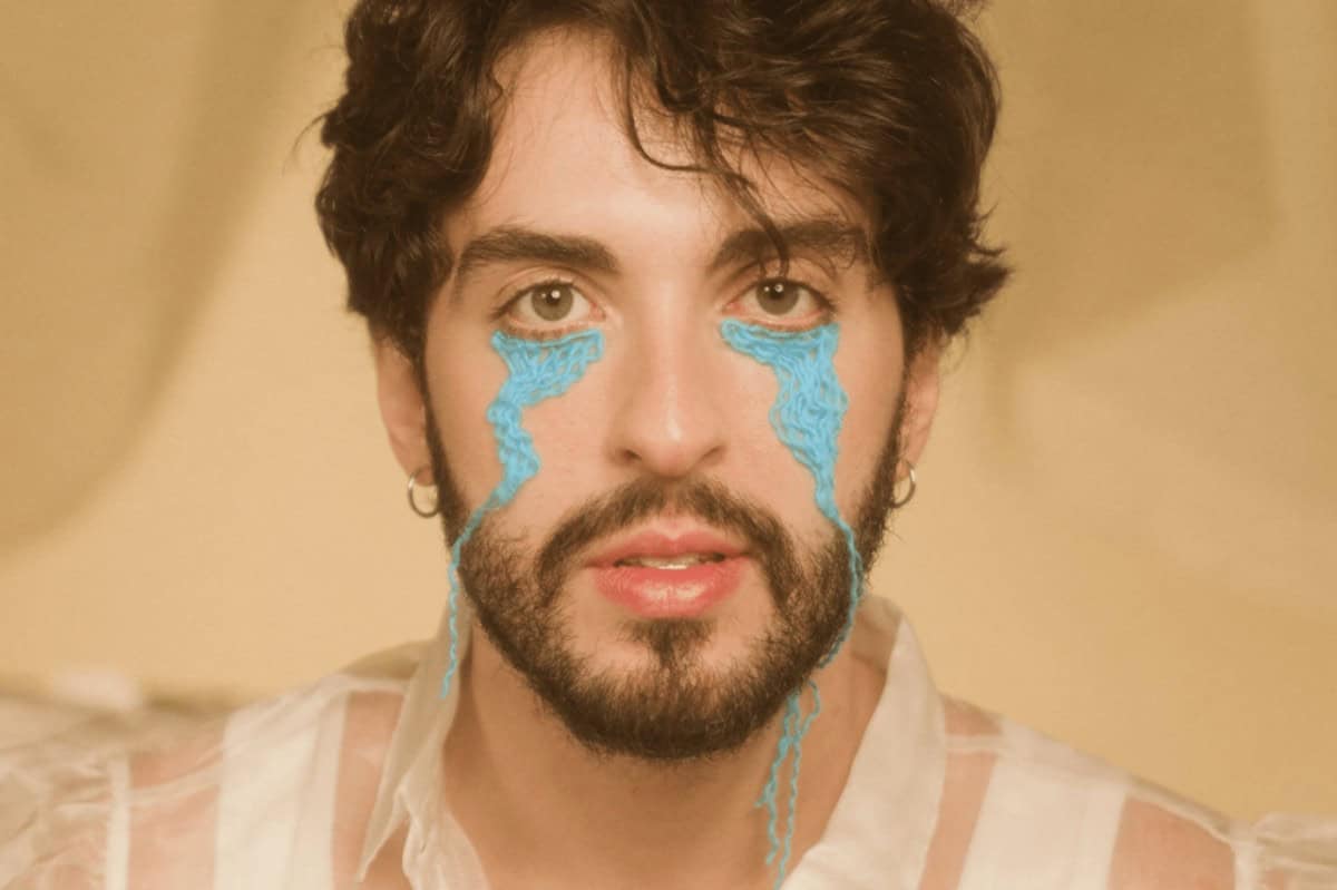 Renato Enoch lança clipe “Lamento do Arremate”, trazendo fases do luto como principal conceito