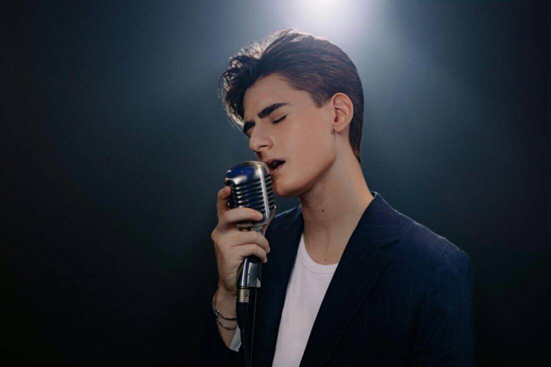 Sam Sabbá lança clipe de Another Day Goes